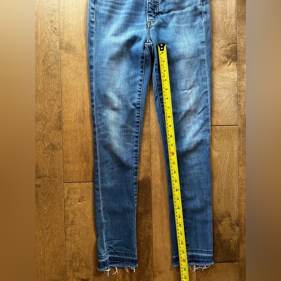 Denim Forum Lola High Rise Skinny Crop Jeans - Picture 5 of 8